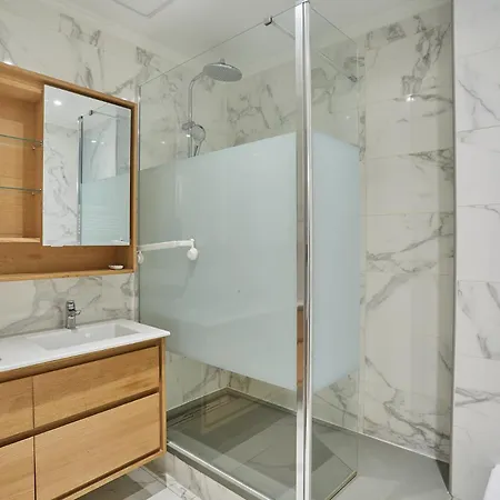 شقة Champs-elysees 2 Bedrooms Haussman Luxury