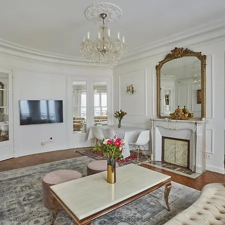Champs-elysees 2 Bedrooms Haussman Luxury * باريس